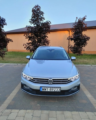 Volkswagen Passat cena 98000 przebieg: 163875, rok produkcji 2020 z Wyszków małe 106